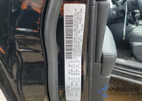 2017 Jeep Cherokee Overland z USA, uszkodzony, nr VIN 1C4PJMJS7HW557791